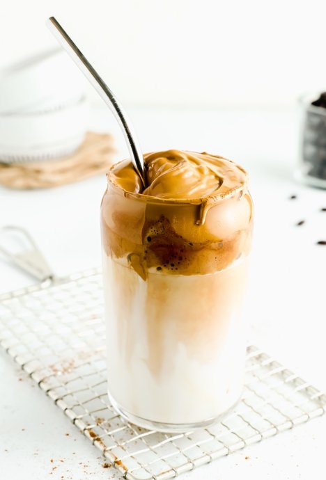 Whipped Coffee Recipe - theskinnyfoodco