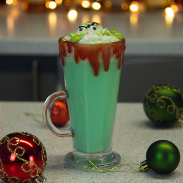 Chocolate Quente Grinch - theskinnyfoodco